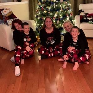 Meet your Posher, Niki